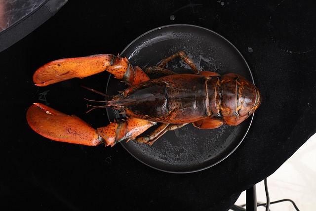 dining, seafood, lobster tails, restaurant chains