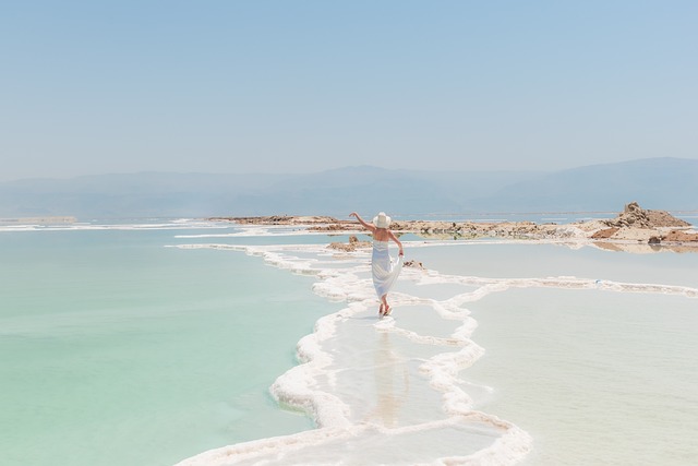 salt concentration, Dead Sea, buoyancy, mineral content