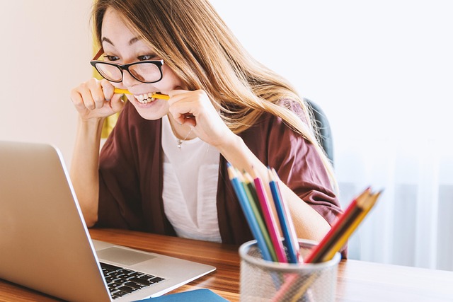 language learning, bilingual education, teaching methods, oral skills
